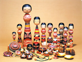 Tsugaru Style Kokeshi Wooden Dolls