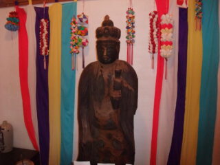 Wooden 11-Headed Kannon Statue (Prefectural Important Property)