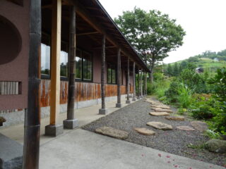 Tsugaru Ujoyaki  Misuji Kobo