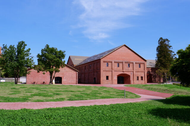 弘前れんが倉庫美術館