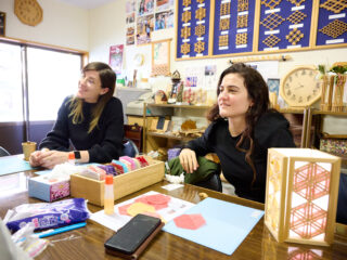 青森県伝統工芸士と作る津軽組子灯ろう製作体験